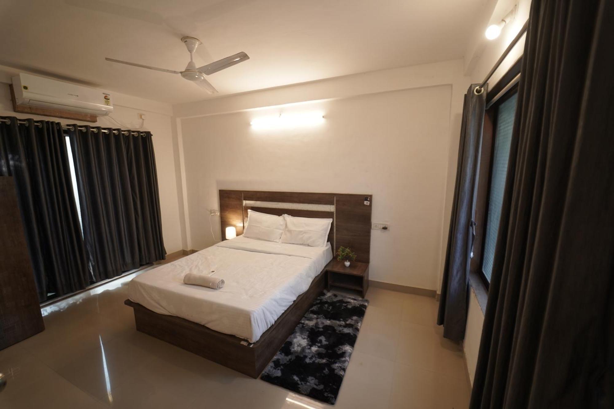 Ananya Villa Ac Luxury Ll 3Bhk Ll Private Villa Ll With Swimming Pool Ll โลนาวาลา ภายนอก รูปภาพ